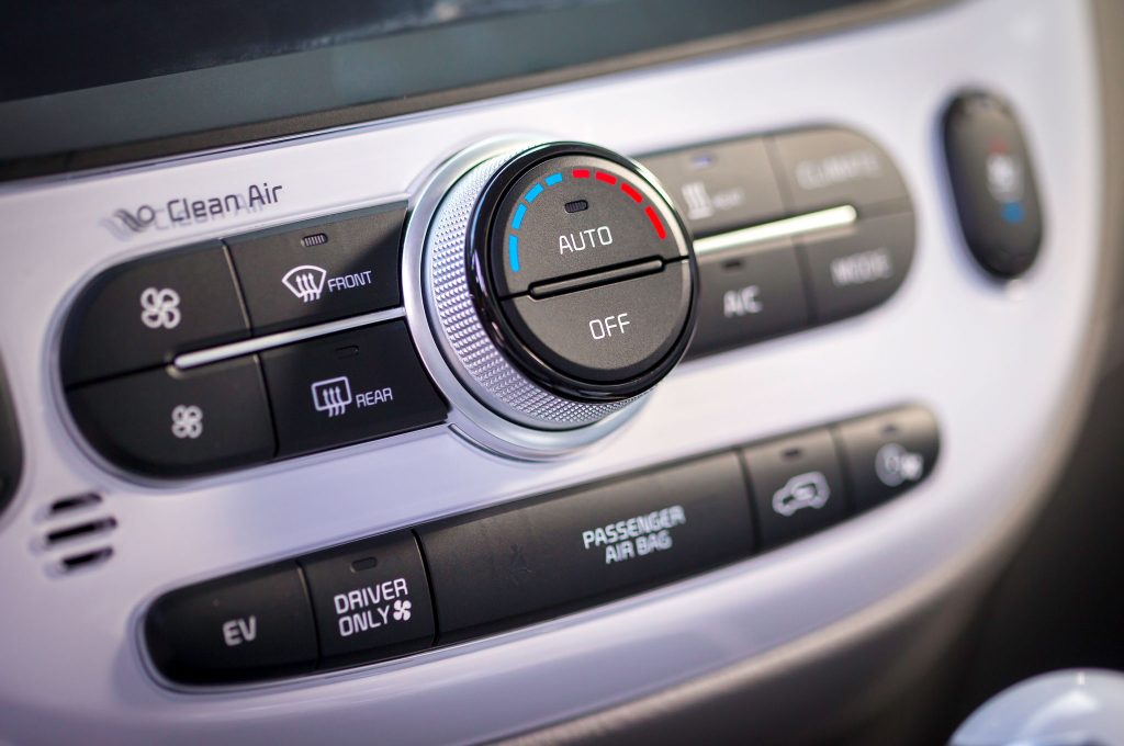 2015-kia-soul-ev-climate-controljpg