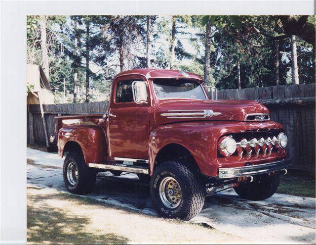 bruces 1952 Ford 4x4