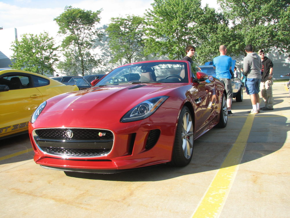 Jaguar F Type, Red