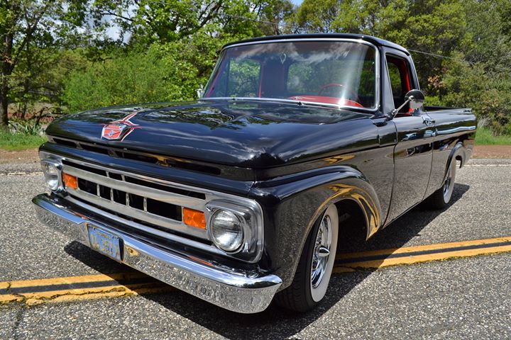 1961 Ford Truck Unibody, Front Driver Side