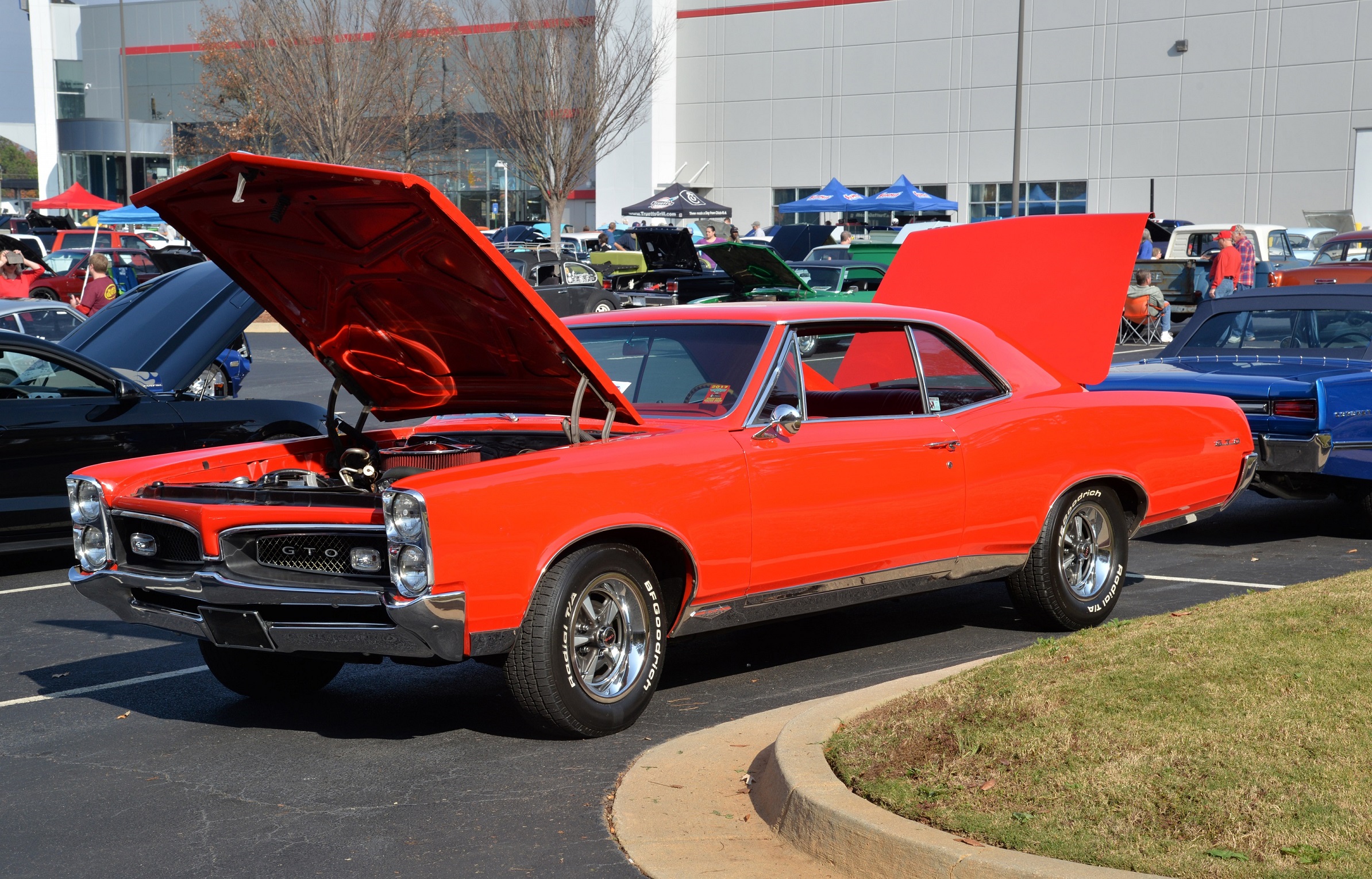 Toys for Tots Cruise In Pontiac GTO