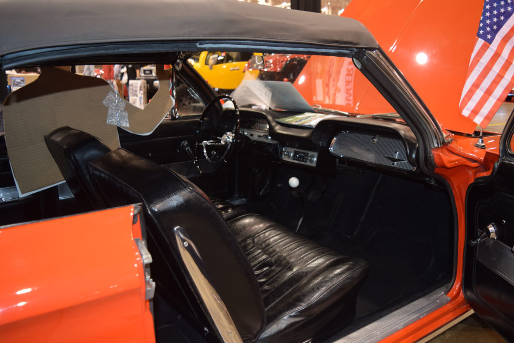 Piston-Powered-Auto-Rama-Corvair-Interior