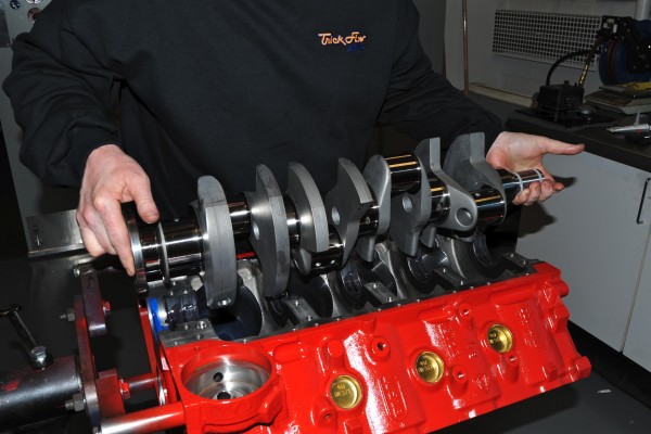 installing a crankshaft into an engine