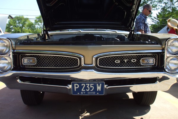 front grille of a 1967 pontiac gto coupe