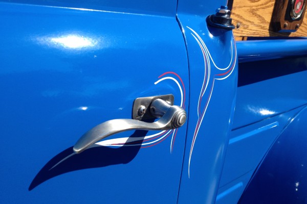 pinstriping and door handle on a 1950 dodge truck