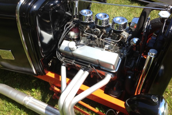 sbc v8 engine in a ford hot rod