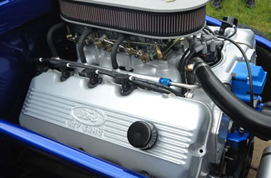 ford 427 SOHC Cammer engine in a hot rod