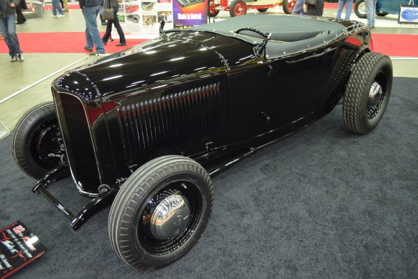 black 1932 ford roadster coupe