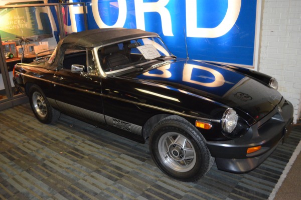 1980 mg mgb roadster coupe