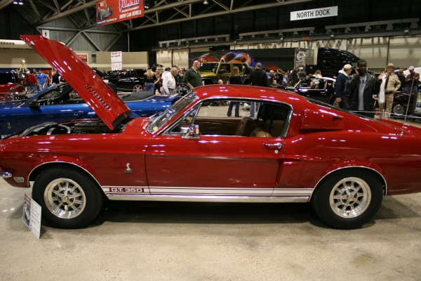 red shelby gt 350 cobra mustang