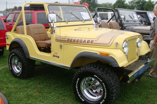 Yellow Jeep Renegade CJ-5