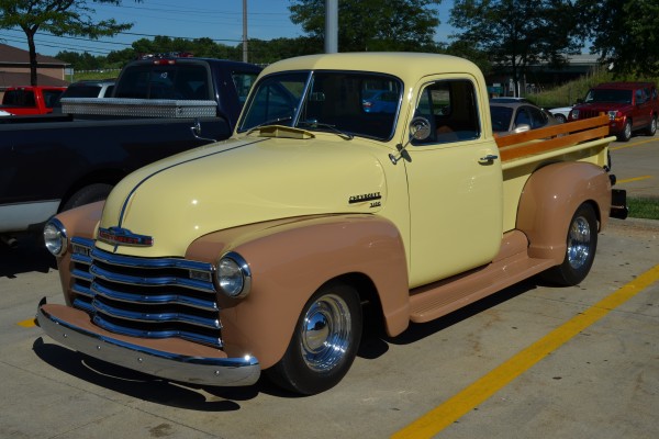 1952 Chevy truck, front high angle