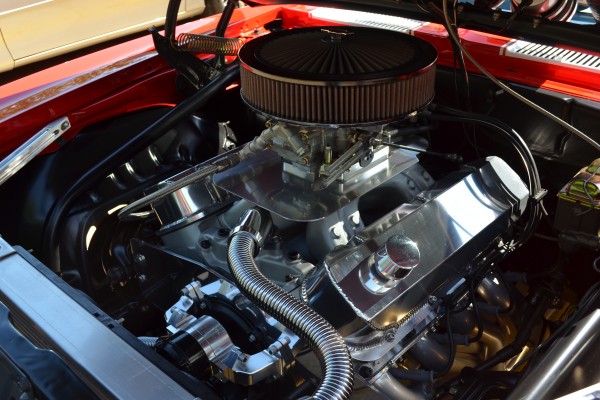 1969 Camaro RS Z28 engine 1