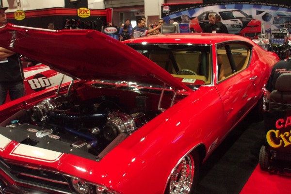 chevy chevelle on display at 2012 SEMA show