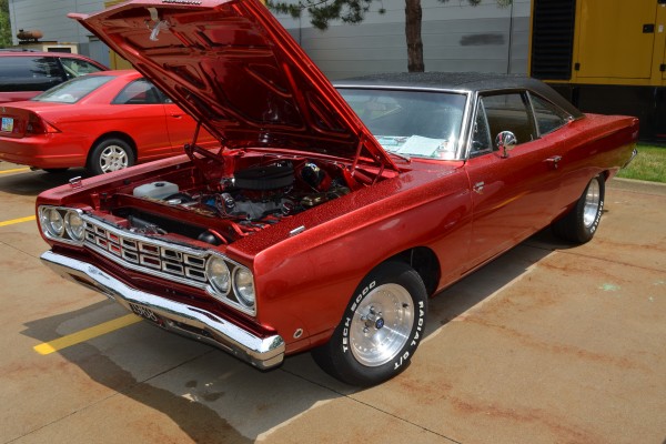 1968 plymouth roadrunner coupe
