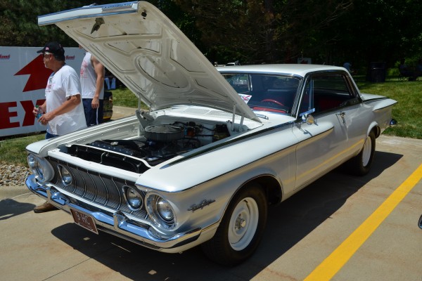 1962 plymouth sport fury at summit racing show