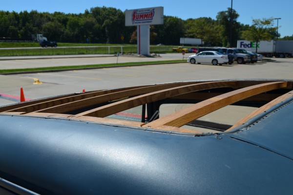 roof slats on a 1931 Ford Hot Rod