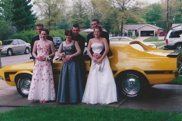 1972 Ford Mustang prom date photo