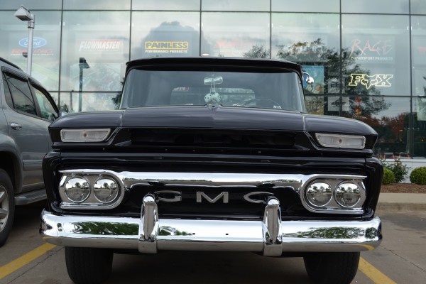 1963 GMC Fenderside, front grille and bumper