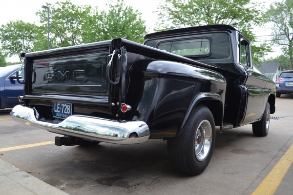 1963 GMC Fenderside, rear bumper and tailgate view
