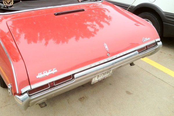 1968 Oldsmobile Cutlass S rear bumper and trunk trim