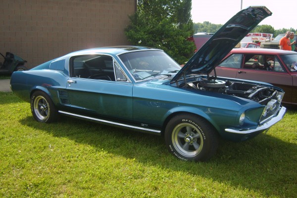 blue ford 1968 mustang gt fastback coupe