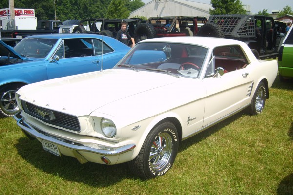 white ford mustang first gen notchback coupe