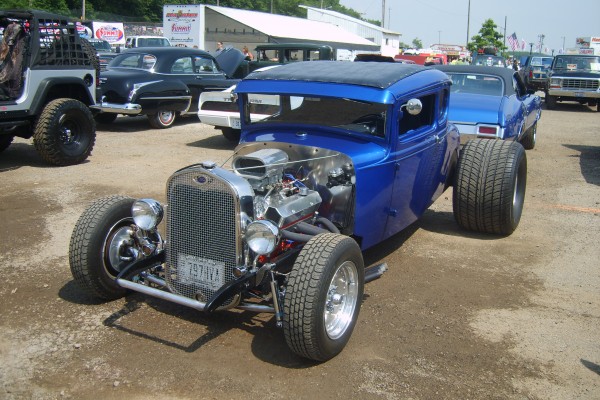 blue ford hotrod five window coupe