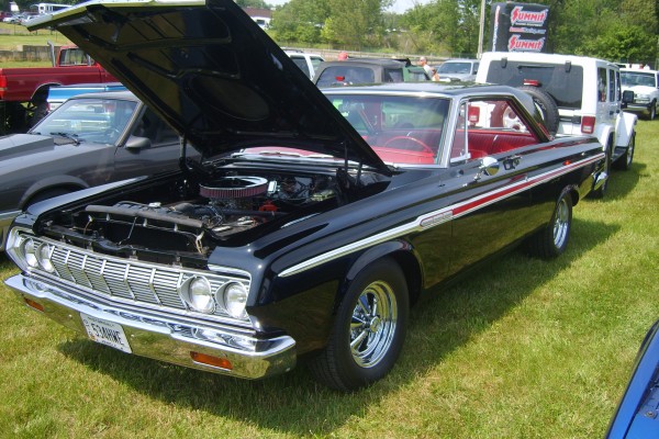 vintage plymouth muscle car at super summit 2013