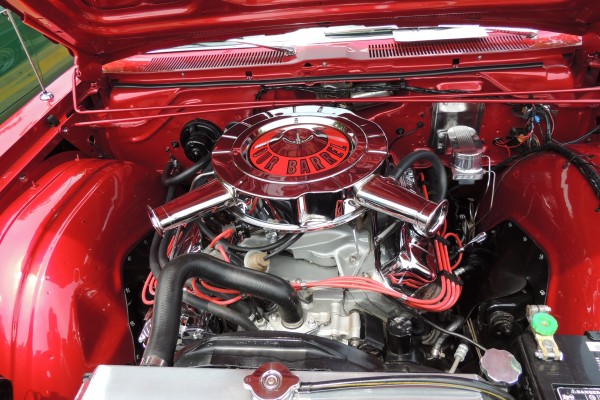 Mopar v8 engine in a muscle car
