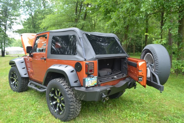 jeep jk rear swing out tire carrier and custom top