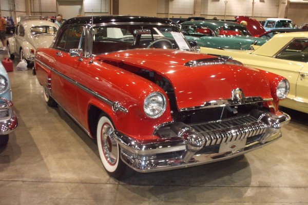 1954 Mercury Monterey 2-door hardtop