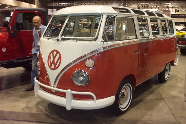 Volkswagen Samba bus, transporter type 2