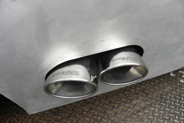 exhaust tips on a hot rod 1949 chevy kurbmaster step van