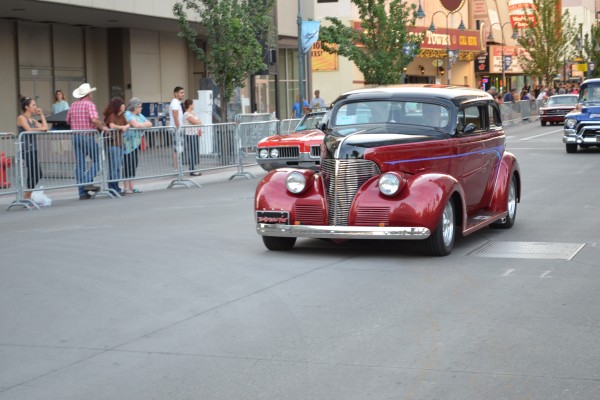 vintage cars driving down main street reno for Hot August Nights 2013