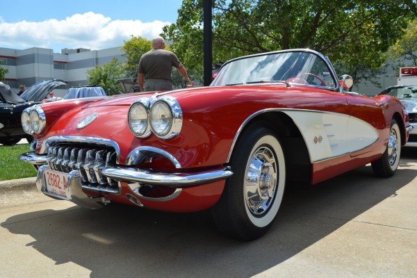 1959 Chevy C1 Corvette at Summit Racing car show, 2013