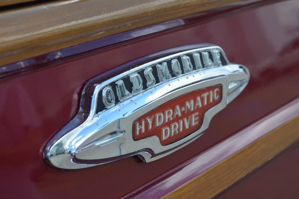 close up of hydra-matic drive on a 1959 Oldsmobile 88 sedan delivery wagon