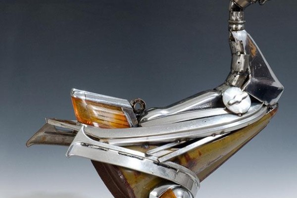 goose mechanical art sculpture