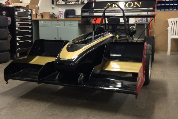 the university of Akron formula race team cart