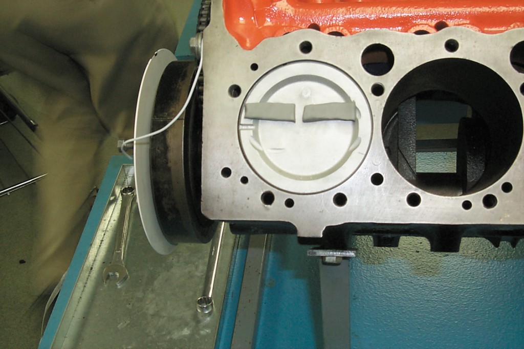 How to Check PistontoValve Clearance OnAllCylinders