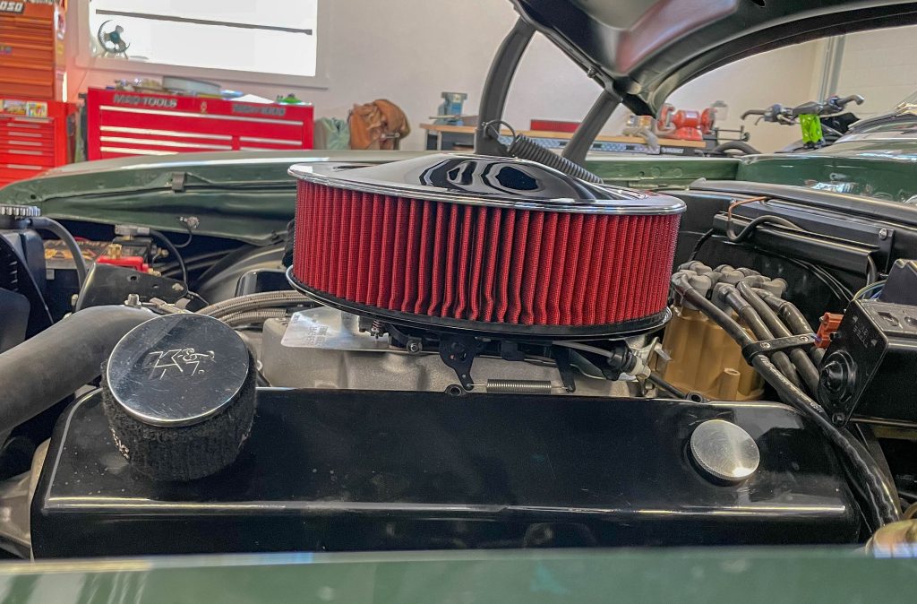 4-Inch Tall Air Cleaner on Big Block Chevy in 1969 Nova