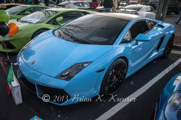blue Lamborghini