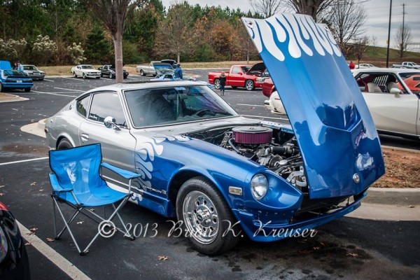 modified nissan 240z with corvette big block style hood