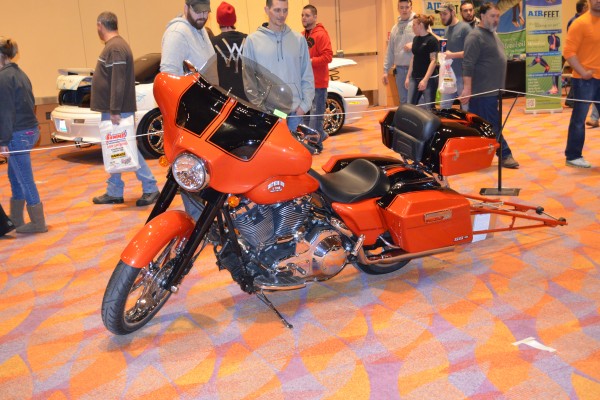 custom Harley bagger drag bike