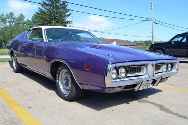 1971 Dodge Charger in Plum Crazy Purple