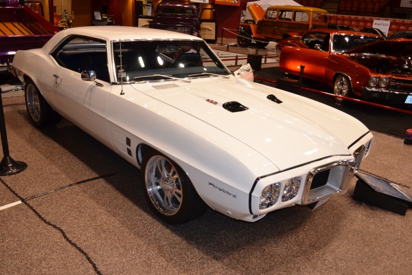 White 1969 Pontiac Firebird Coupe 400