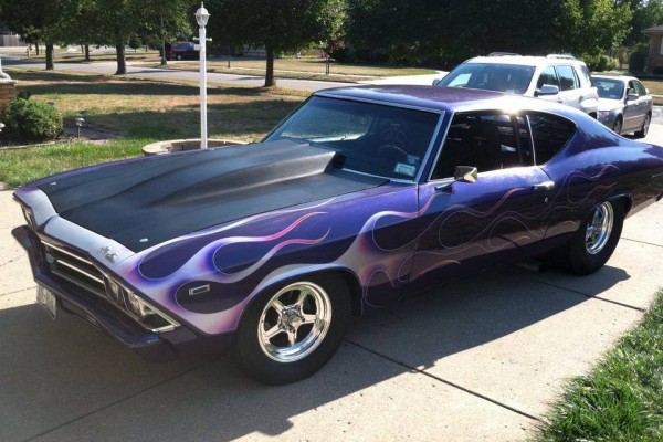 1969 chevy chevelle with flamed paint job