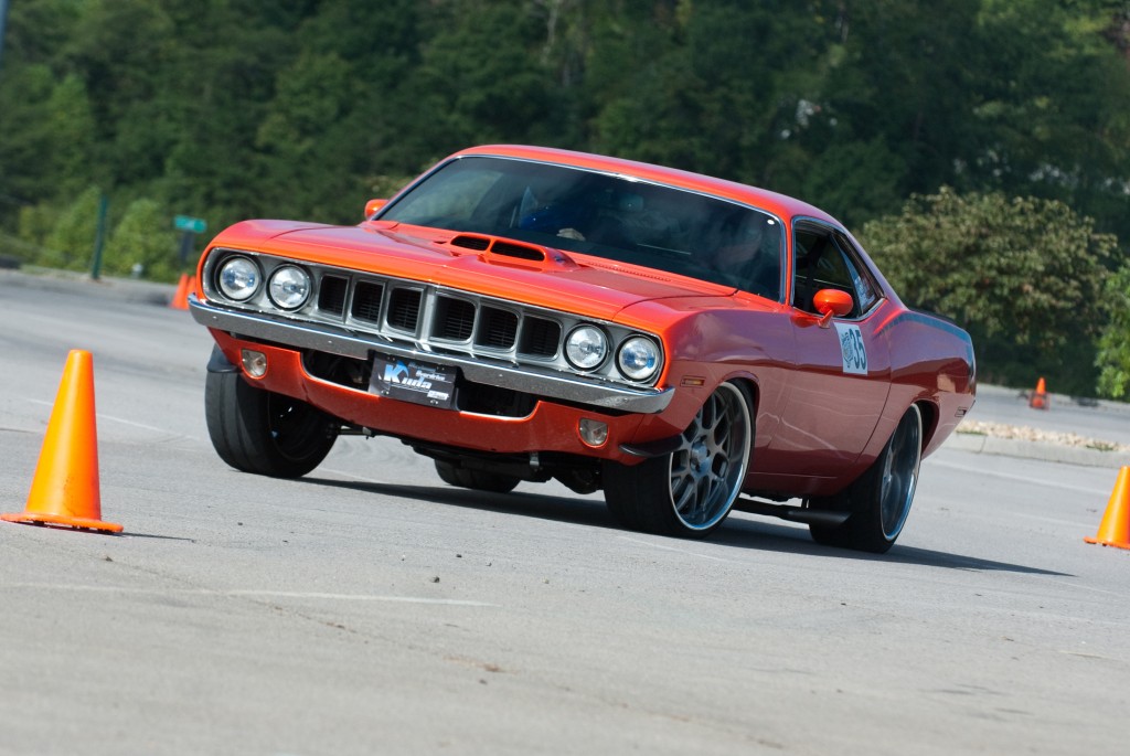 1971 plymouth barracuda restomod on an autocross course