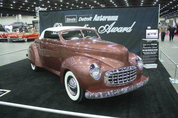 1939 ford convertible custom at indoor car show