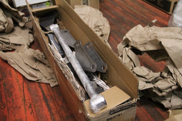 Heidts suspension parts in a box